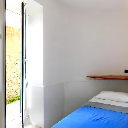 Διαμέρισμα Beach And Bed