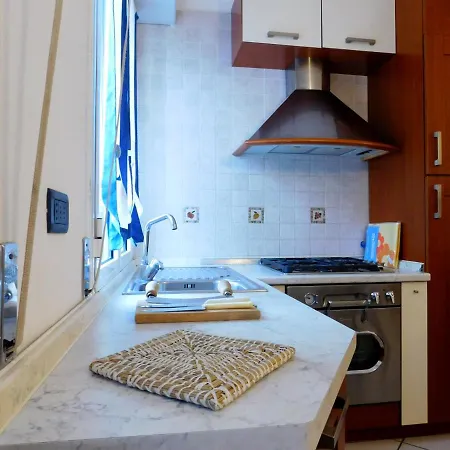 Διαμέρισμα Beach And Bed Λεβάντο